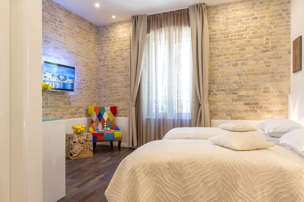 Pellegrini Luxury Rooms Split Exterior photo