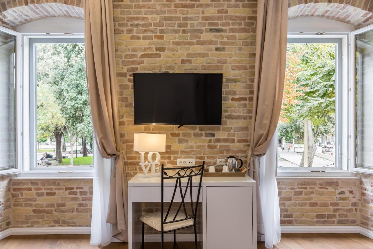 Pellegrini Luxury Rooms Split Exterior photo